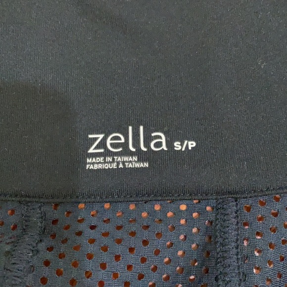 Brand new zella sweatshirt - Picture 2 of 6